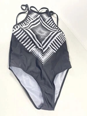 Fashion Womens Size M Black White Geometric Bathing Swim Suit One Piece - Image 1 of 4