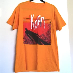 Authentisches Korn Grafik T-Shirt Band Musik orange Herren Kurzarm gebraucht, in einwandfreiem Zustand Gr. M - Bild 1 von 3