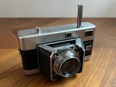 Cámara fotográfica telémetro Voigtlander Vitessa A 35 mm con lente Ultron f2 50 mm + estuche Foto 1 de 4