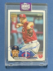 2025 Topps Archives Jhoan Duran 2023 Topps Auto 26/35 #218 - Imagen 1 de 2