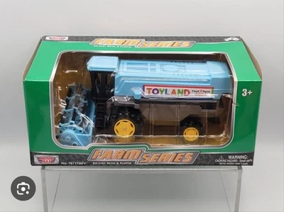 Fleet Farm 2024 Toyland Farm Series Combine Harvester Die Cast Metal NIB - Image 1 of 4