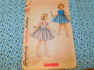 Vintage 1950s Original SIMPLICITY Pattern 1108 Girls DRESS SIZE 4 UNCUT - Picture 1 of 2