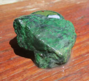 Maw Sit Sit Jade A Rough; 21.4 Grams. Burmese Classic Greens and Black Nugget. - Picture 1 of 9