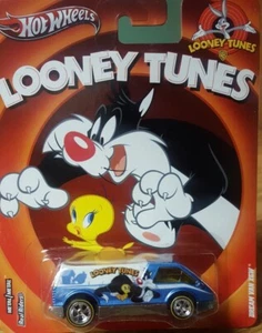 Hot Wheels Pop Culture Dream Van XGW Sylvester & Tweety Looney Tunes Real Riders - Picture 1 of 11