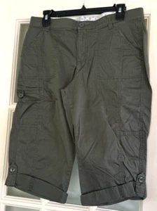 Lee Sinfully Soft Hunter Green Cotton Roll-up Capris, Size 12 M - Picture 1 of 6