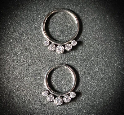 1pc Solid Titanium 5 Crystal Gems Hinged Segment Ring Helix Septum Clicker - Image 1 of 4