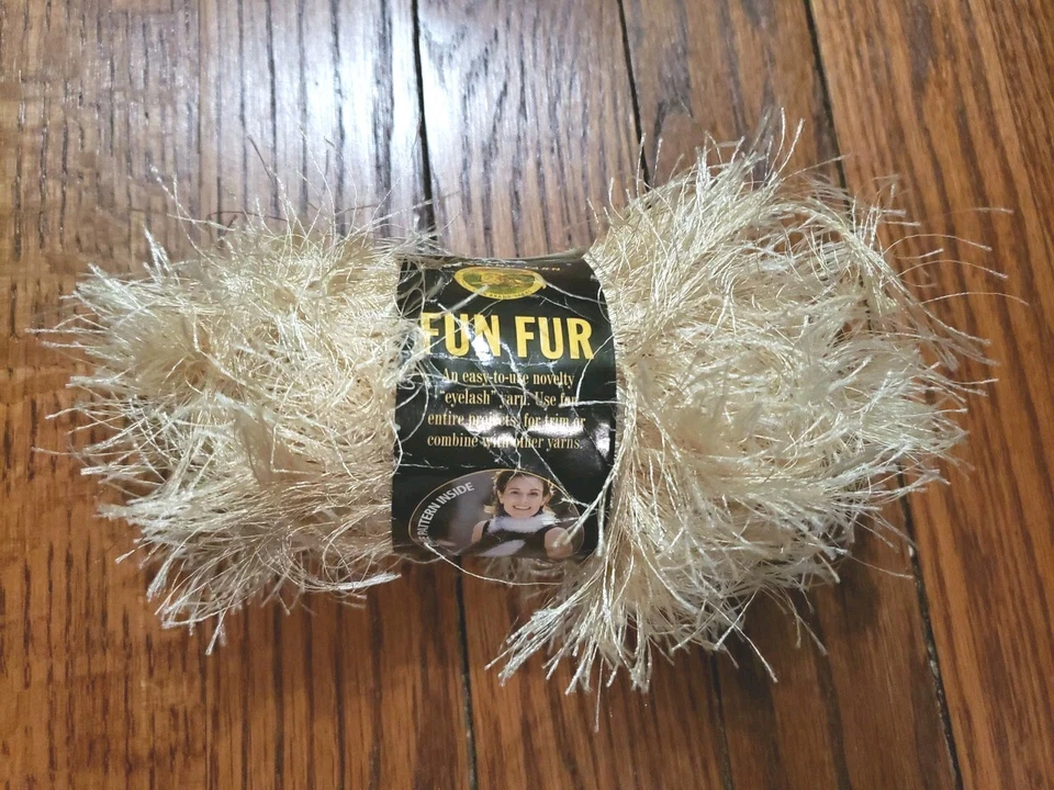 Hilo de piel de champán de piel divertida marca Lion Foto 1 de 3