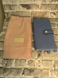 Cartera grande de cuero suave plegable Radley Larkswood AZUL CIELO con bolsa para el polvo - En muy buena condición - Imagen 1 de 10