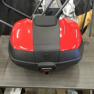 2010-14 MULTISTRADA 1200S KIT DE ESTOJO TRASEIRO DUCATI FABRICANTE DE EQUIPAMENTO ORIGINAL NOVO 96784210B 21B - Imagem 1 de 4