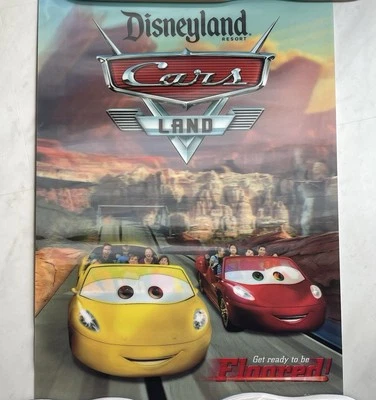 Póster holograma Disneyland Resort Disney Cars Land 2012 26 3/4 L 18,5 ancho Foto 1 de 4