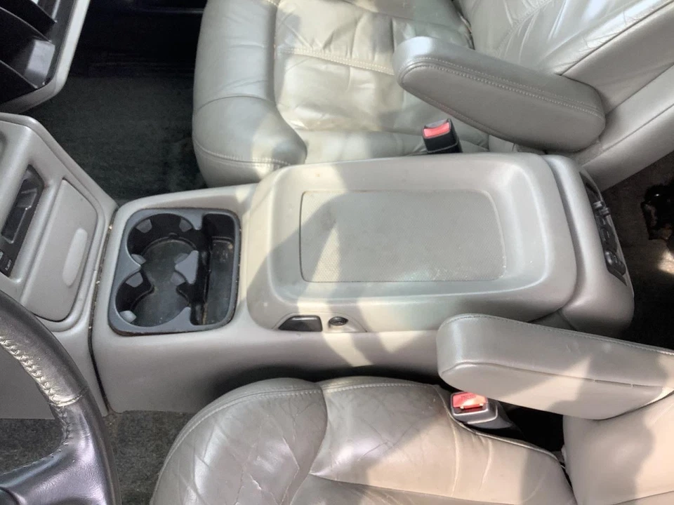 Console Front Floor Without Rear AC Outlet Fits 00-02 SIERRA 1500 PICKUP 4603504 - Image 1 of 1