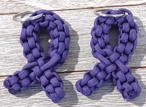 2 Llaveros Paracord Cinta de Conciencia Púrpura Hechos a Mano en EE. UU. Alzheimer Chiari - Imagen 1 de 2