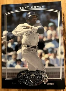 2005 Tony Gwynn Upper Deck Past Time Pennants #76 San Diego Padres HOF - Bild 1 von 2