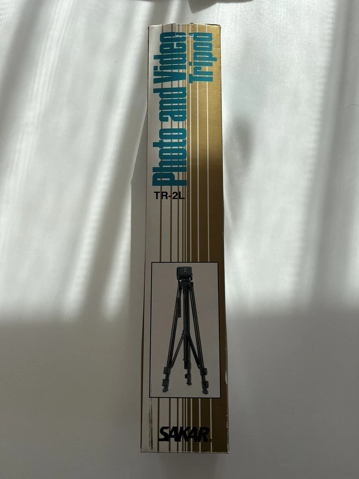 Sakar TR-2L Photo & Video Tripod 3 Section 2-Way Pan Head - Image 1 of 4