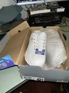 Skechers D Lites 11933W Size 11 Air Cooled Memory Foam Wide Fit Sneakers White - Picture 1 of 5