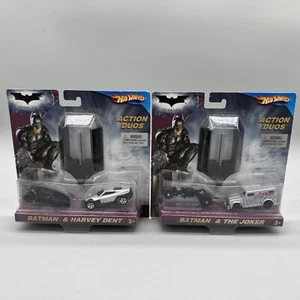 2 HOT WHEELS ACTION DUOS BATMAN & HARVEY DENT, BATMAN & THE JOKER FROM 2008 - Picture 1 of 4
