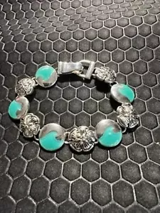 Sand Dollar and Wave Bracelet Aqua 10K White Gold Plated - Picture 1 of 3