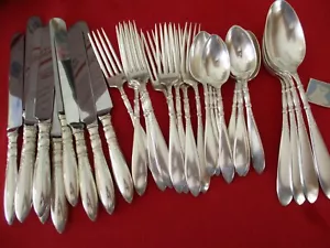 (37) Pc 1847 Rogers Silverplate Flatware Set, 1910 Queen Ann , Service 11 #22 - Picture 1 of 10