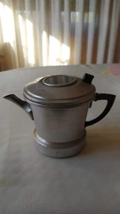 Caffettiera tipo "moka" in alluminio - Foto 1 di 3