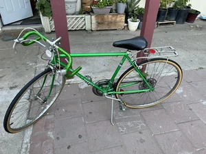 1974 Schwinn Varsity Vintage Touring Road Bike Steel USA Chicago - Picture 1 of 4