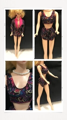 Barbie Lencería Elegante Volantes Lencería Paisley Bata Sujetador Panty 5290 1990 Sin Muñeca Foto 1 de 4