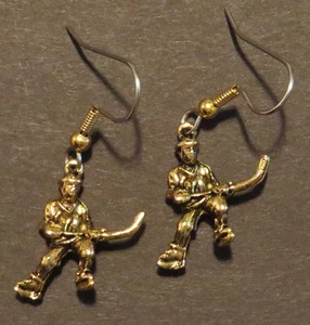 Ice Hockey Player Earrings 24 Karat Gold Plate - Picture 1 of 5