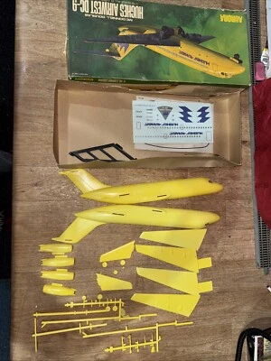 Vintage AURORA 1974 HUGHES AIRWEST DC-9 MODEL 1/72 - Image 1 of 4