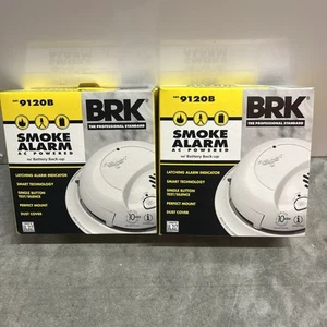 BRK First Alert 9120B Smoke Detector AC Powered Battery Back-Up 2-Pack MAY2024 - Picture 1 of 5