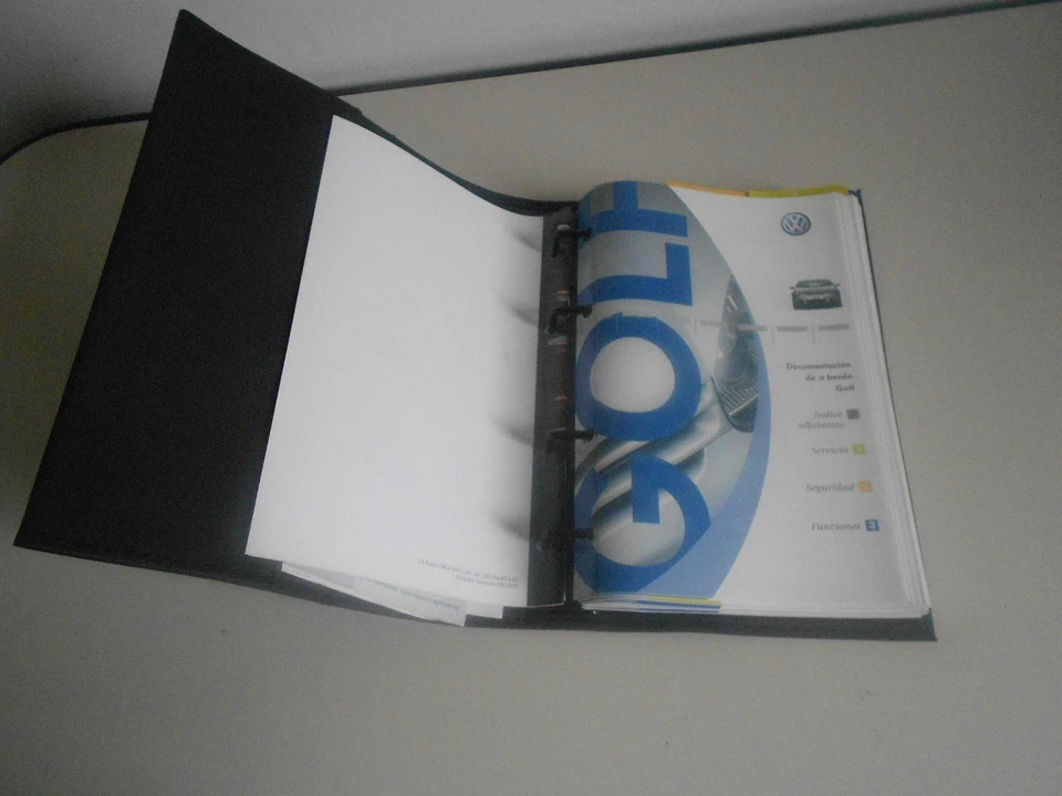 VOLKSWAGEN GOLF V 2.0 TDI Libretti USO MANUTENZIONE - Manuale SPANISH español - Immagine 1 di 1