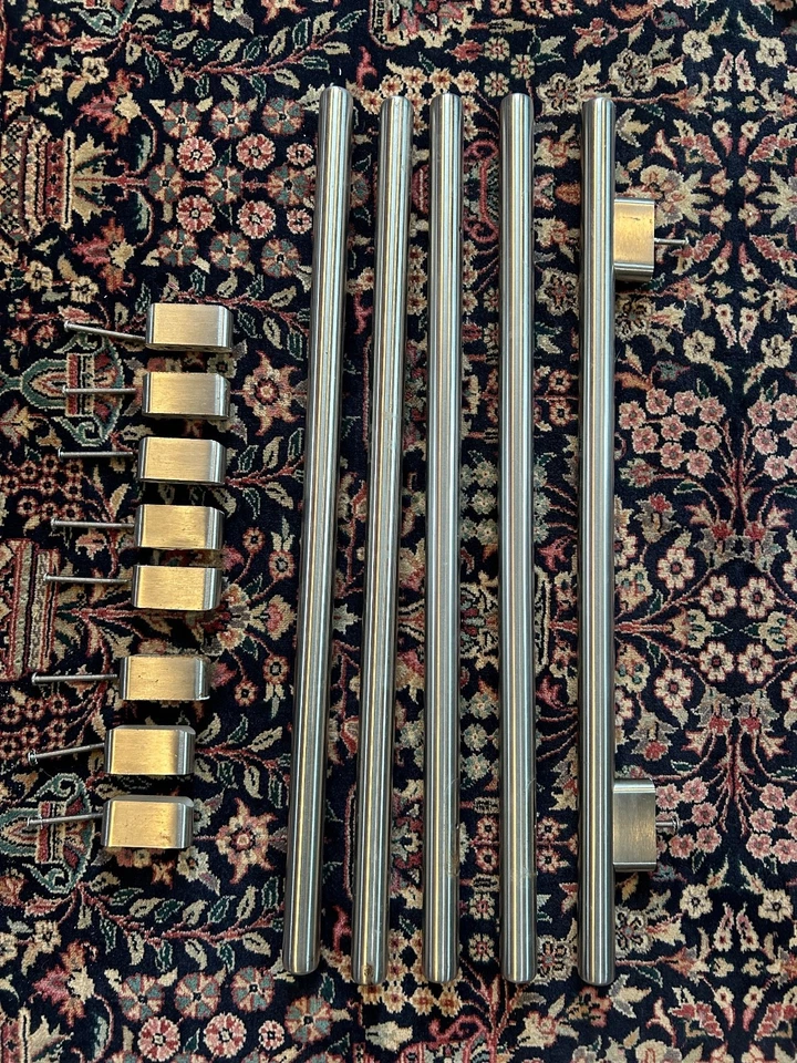 Sub-Zero refridgerator/ 冰柜门把手。 二手, 状况良好 — 第 1/1 张图片