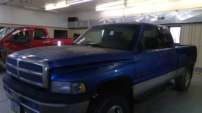 Front Drive Shaft 5.9L 6-360 Diesel Fits 97-02 DODGE 2500 PICKUP 1636673 - Imagem 1 de 4