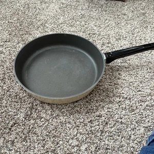 "Sartén antiadherente Club aluminio almendras 10"" sin tapa buen estado" Raro vintage - Imagen 1 de 8