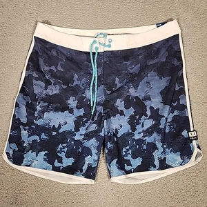 NWT HUK Classic Boardshort Mens 40 Blue Camo At The Knee 8" Swim Trunk 40x8 - Picture 1 of 11