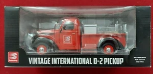 Speedway Die Cast Vintage International D-2 Pickup Truck New in Box 1:25 Scale - Picture 1 of 7
