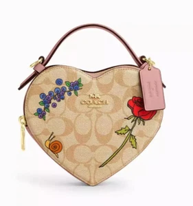 Coach CU373 Coach X Observed By Us Heart Crossbody Signature Canvas W Print NEW - Picture 1 of 19