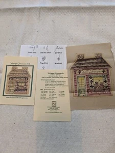 Vintage Ornament #18 Quilt Shoppe By Chickadee Hollow Designs  - Picture 1 of 1