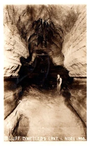 BLUFF DWELLERS CAVE Noel, Missouri MO RPPC - Cartolina postale - Foto 1 di 2