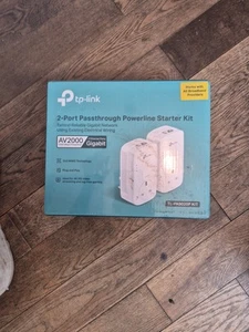 TP-Link AV2000 2-Port Gigabit Passthrough Powerline Starter Kit - (TL-PA9020P... - Photo 1/6