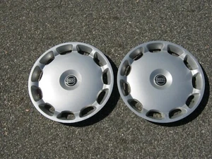 Genuine 1998 to 2009 Volvo V70 16 inch hubcaps wheel covers 30645367 - Picture 1 of 22