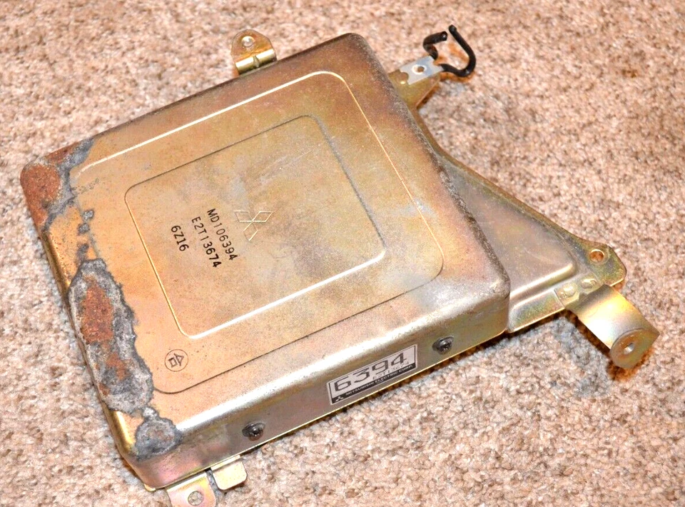 1987 MITSUBISHI CONQUEST STARION ECU ECM ENGINE COMPUTER MD106394 AUTHENTIC Foto 1 de 4