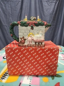 Vintage Fitz & Floyd Christmas Fireplace Teapot 1992 - Picture 1 of 9