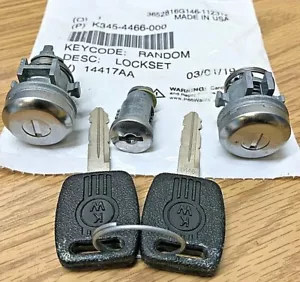 NEW SET of KENWORTH KEYED ALIKE IGNITION and DOOR LOCKS LOCKSET w/ 2 LARGE KEYS - Picture 1 of 6