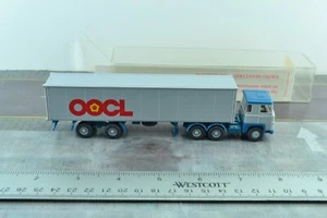 Wiking 24520 SCANIA Container Truck w/ 40' Container OOCL 1:87 HO Scale - Picture 1 of 3
