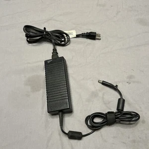 HP AC POWER ADAPTER HSTNN-LA01-E 135W 100-240V 1.5A 19.5V 6.9A - Picture 1 of 4