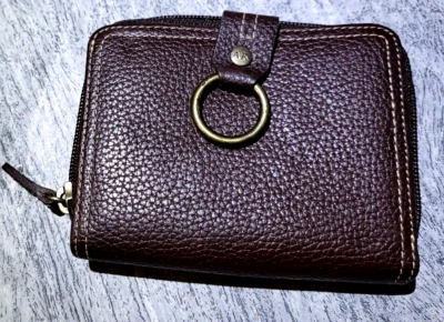 De Colección Anne Klein Cartera Organizador Cuero Marrón 3 Secciones Cremallera Alrededor 4.5" X 3.5" Foto 1 de 4