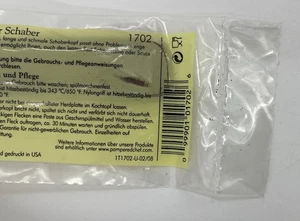 Pampered Chef Mikroschaber 1702 langer schmaler Spatel Preiselbeerrot Silikon Neu in Verpackung - Bild 1 von 2
