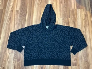 Nike Cropped Leopard Print Hoodie Gym Casual Wear  Woman’s M Black - Picture 1 of 9