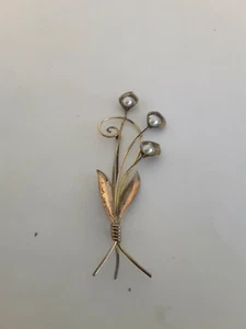 Vintage VAN DELL 1/20 12K Gold Filled On Sterling Faux Pearl Flower Brooch Pin - Picture 1 of 9