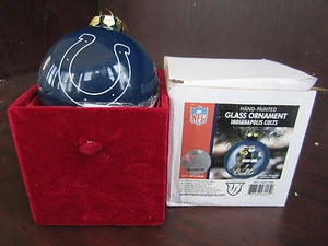 INDIANAPOLIS COLTS Glass Ornament Hand Painted Christmas NEW memory company - Bild 1 von 4