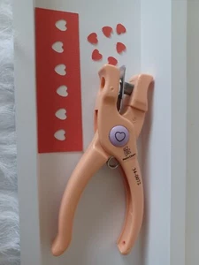 HEART SHAPED PAPER HOLE PUNCH PROVO CRAFT 34-0072 - Picture 1 of 9